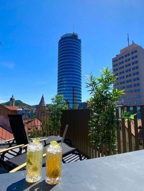 Wunderschöne Dachgeschosswohnung mit Balkon & Luxusbad im Herzen von Jena, 07743 Jena, Wohnung